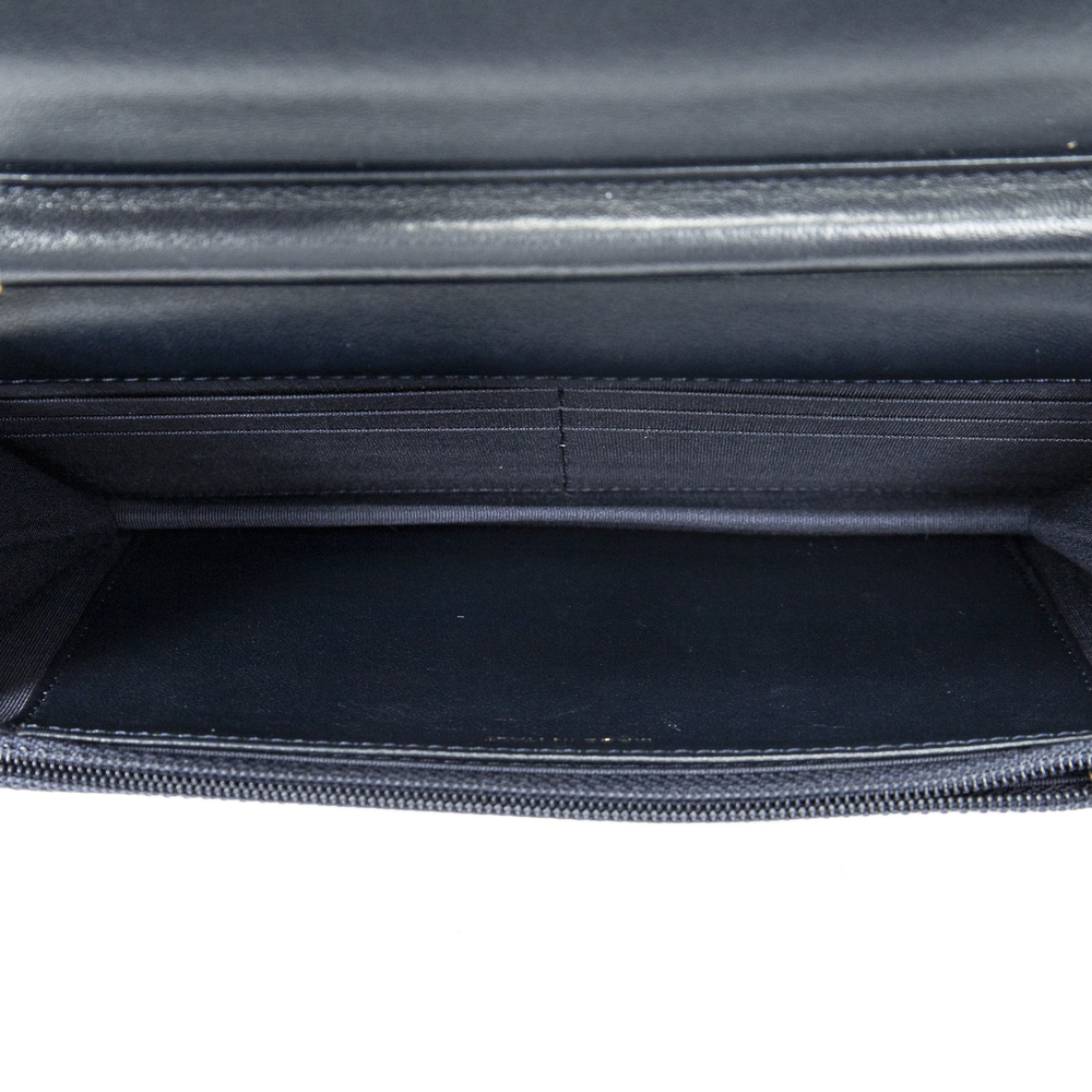 Chanel CC Wallet on Chain - Picture 9 of 10